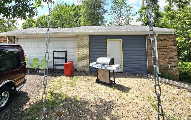 1212 W Taft Street, Gary, IN 46404