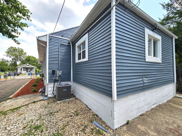 1212 W Taft Street, Gary, IN 46404