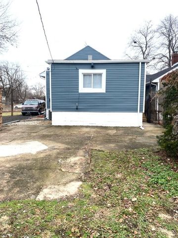 1212 W Taft Street, Gary, IN 46404