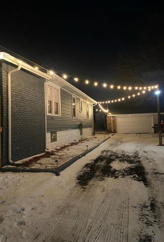 1212 W Taft Street, Gary, IN 46404