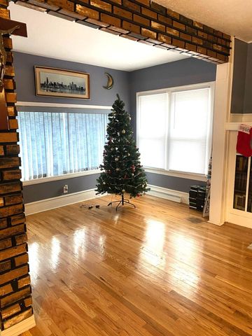 1212 W Taft Street, Gary, IN 46404