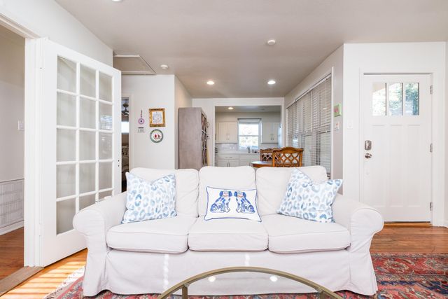 6713 Longwood Road, Cammack Village, AR 72207