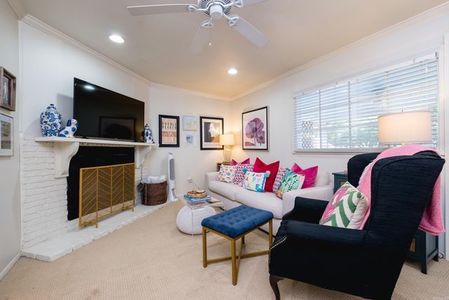 6713 Longwood Road, Cammack Village, AR 72207