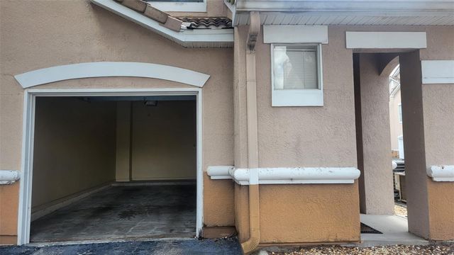 10561 VILLA VIEW CIRCLE 10561, Tampa, FL 33647