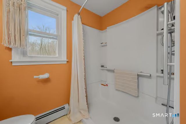 9 Thompson Road, Franklin, CT 06254