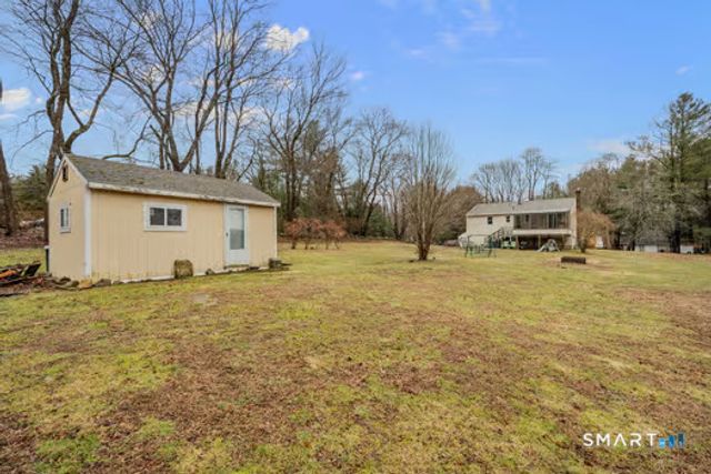 9 Thompson Road, Franklin, CT 06254