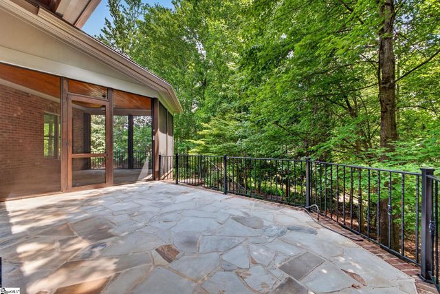 105 Treetops Court, Greer, SC 29650