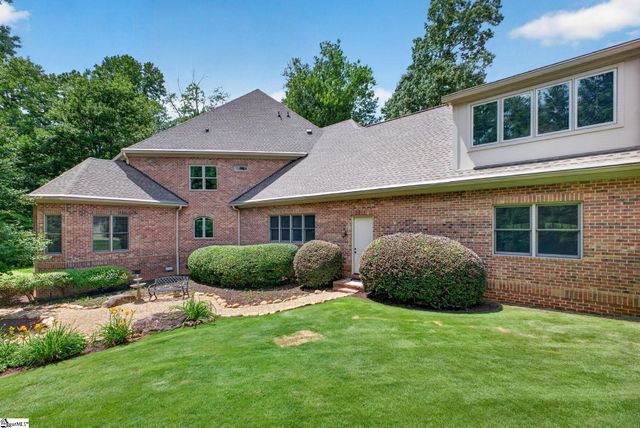 105 Treetops Court, Greer, SC 29650