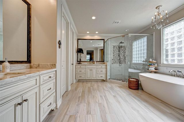 19823 Parkwater Circle, Katy, TX 77450