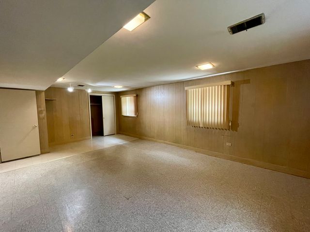 7150 N Crawford Avenue, Lincolnwood, IL 60712