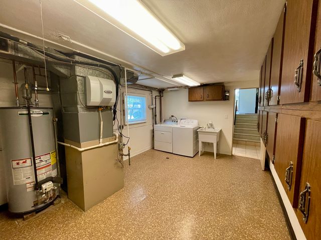 7150 N Crawford Avenue, Lincolnwood, IL 60712
