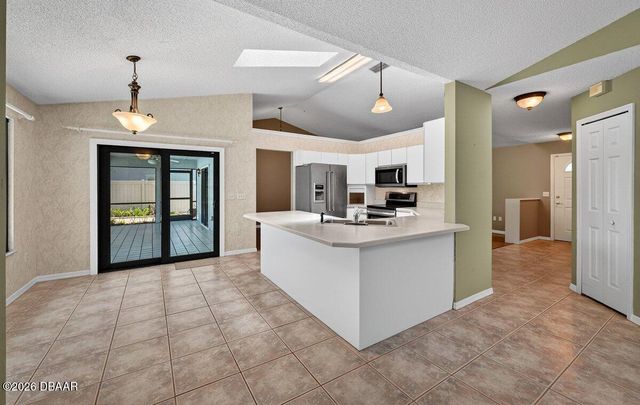 905 Oetter Drive, South Daytona, FL 32119