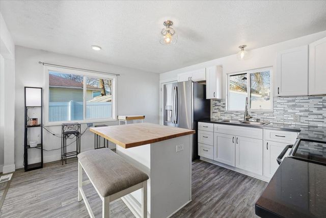 3723 E Fairview Ave, Spokane, WA 99217