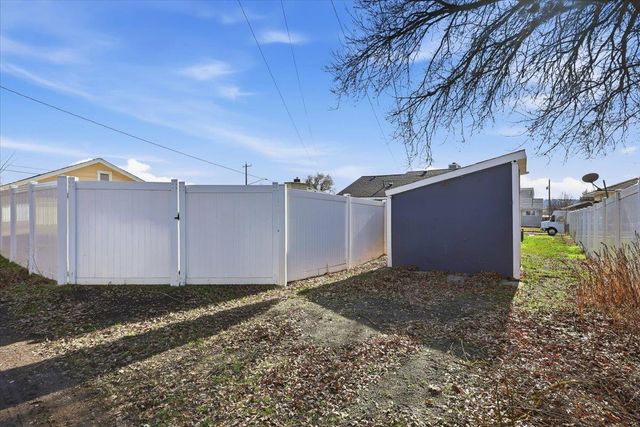 3723 E Fairview Ave, Spokane, WA 99217