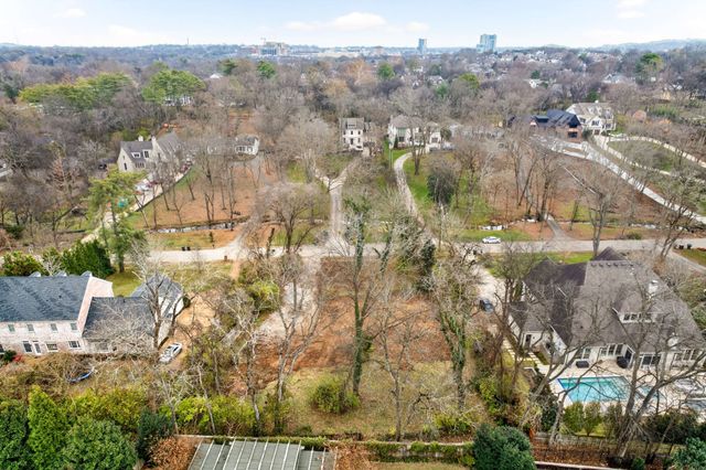 4009 Wallace Ln, Nashville, TN 37215