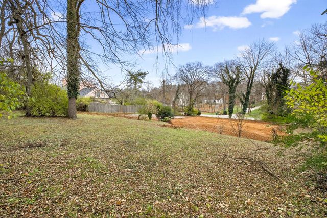 4009 Wallace Ln, Nashville, TN 37215