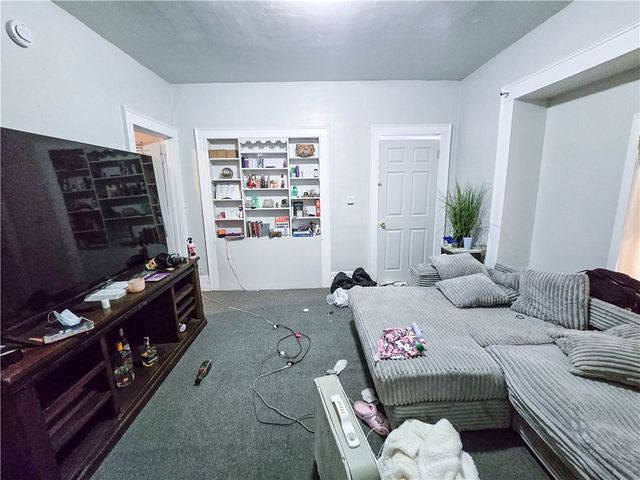 524 Dewey Avenue, Rochester, NY 14613