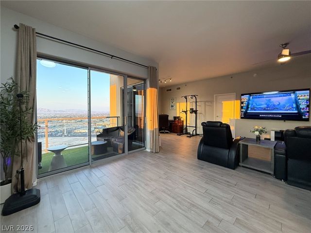 8255 Las Vegas Boulevard 1912, Las Vegas, NV 89123
