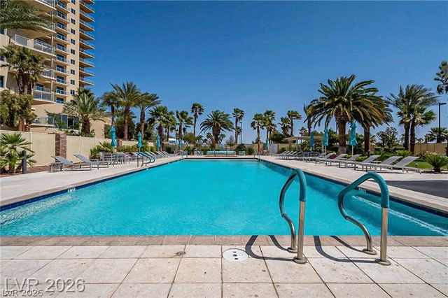 8255 Las Vegas Boulevard 1912, Las Vegas, NV 89123