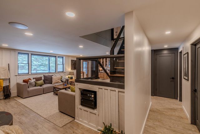 1161 Little Pond Road, Londonderry, VT 05148