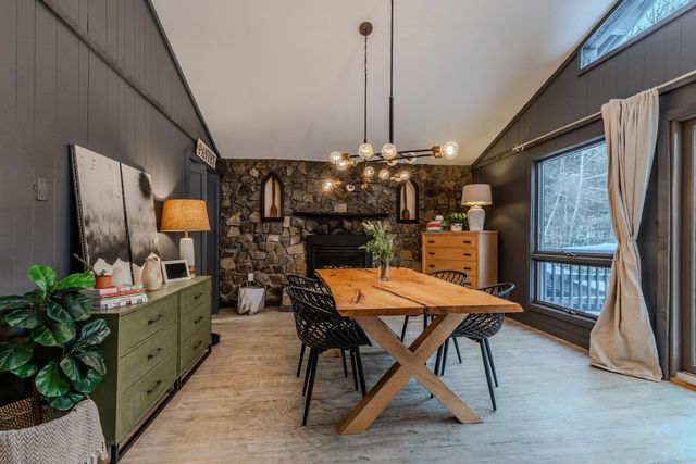 1161 Little Pond Road, Londonderry, VT 05148