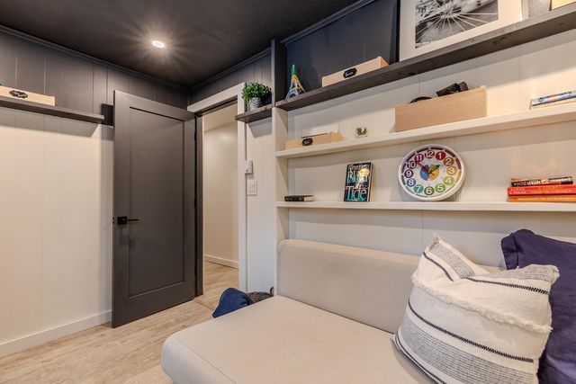 1161 Little Pond Road, Londonderry, VT 05148