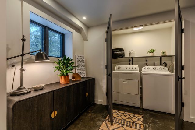 1161 Little Pond Road, Londonderry, VT 05148