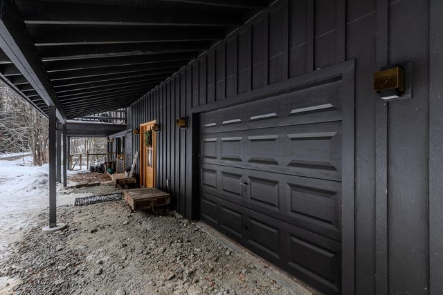 1161 Little Pond Road, Londonderry, VT 05148