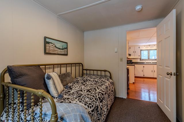 1161 Little Pond Road, Londonderry, VT 05148