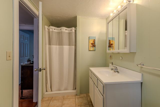 1161 Little Pond Road, Londonderry, VT 05148