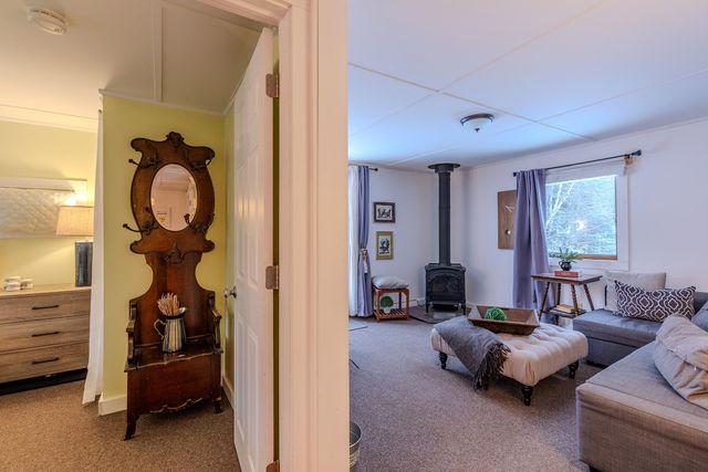 1161 Little Pond Road, Londonderry, VT 05148