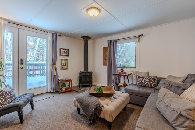 1161 Little Pond Road, Londonderry, VT 05148