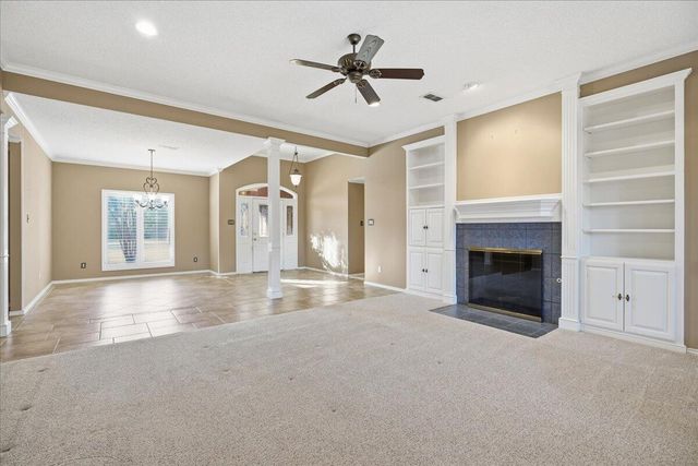 1703 E Casa Linda Lane, Brownfield, TX 79316