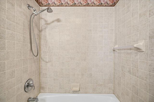 1703 E Casa Linda Lane, Brownfield, TX 79316