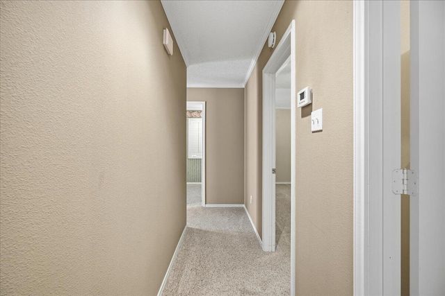 1703 E Casa Linda Lane, Brownfield, TX 79316