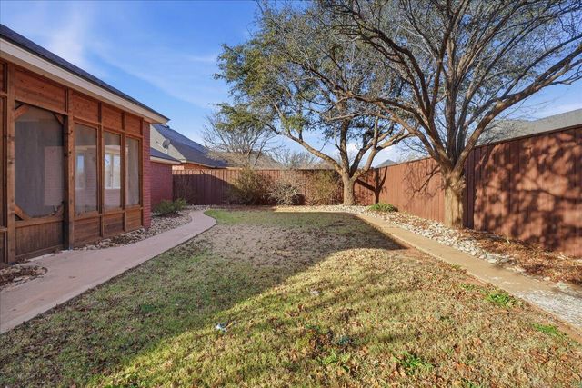 1703 E Casa Linda Lane, Brownfield, TX 79316