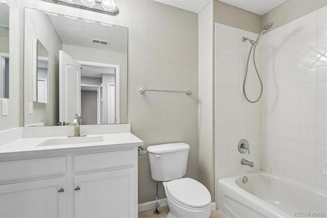 1404 Whitehall Drive C, Longmont, CO 80504
