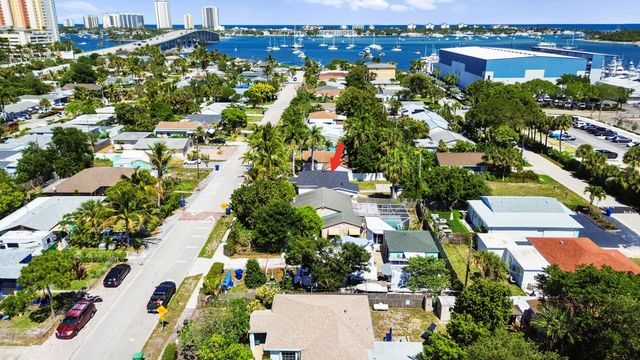 143 E 23rd Street, Riviera Beach, FL 33404