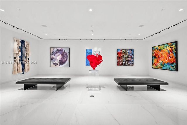 300 Biscayne Blvd Way 1106E, Miami, FL 33131