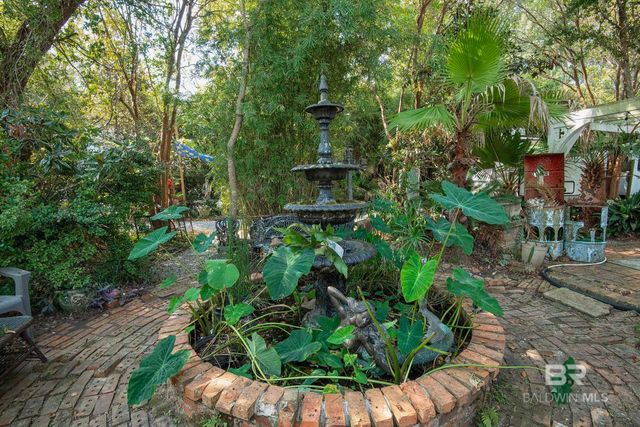 1011 Main Street, Daphne, AL 36526