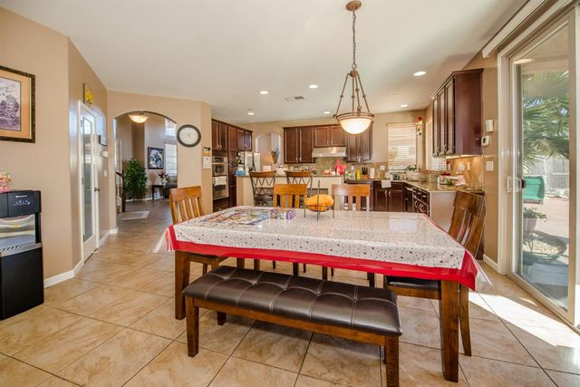 18043 Wood Duck St, Woodland, CA 95695