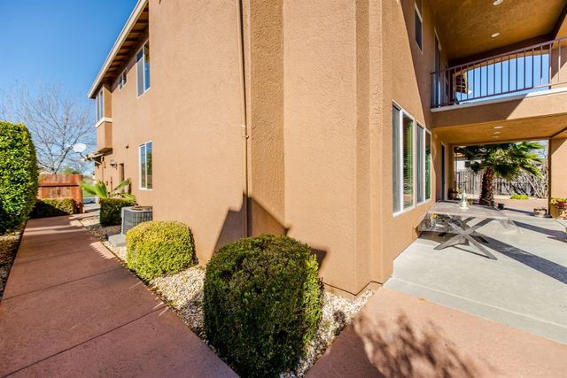 18043 Wood Duck St, Woodland, CA 95695