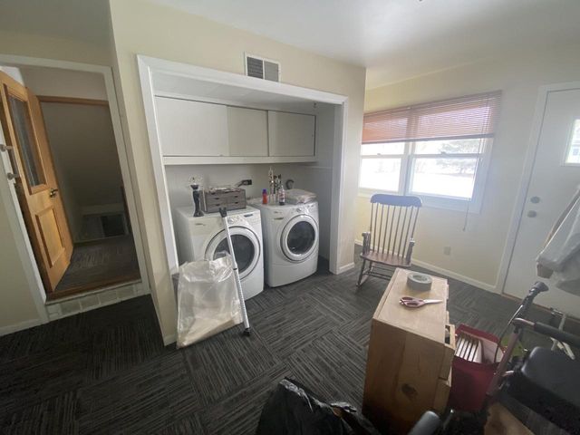 526 11th AVENUE N, Onalaska, WI 54650