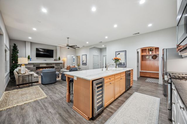 7239 Open Water Point, Quinlan, TX 75474