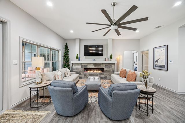 7239 Open Water Point, Quinlan, TX 75474