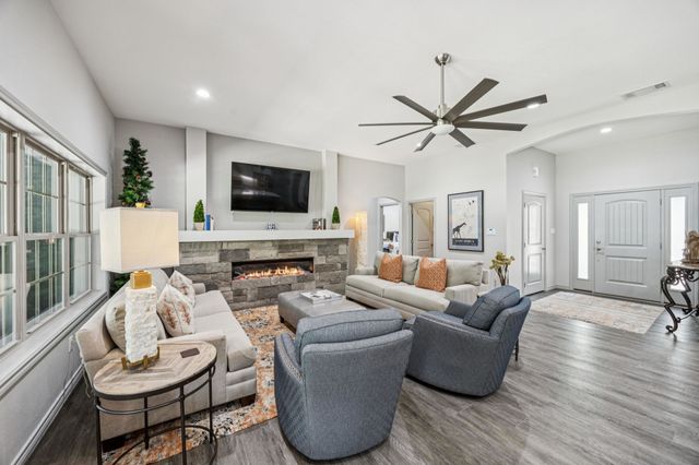 7239 Open Water Point, Quinlan, TX 75474