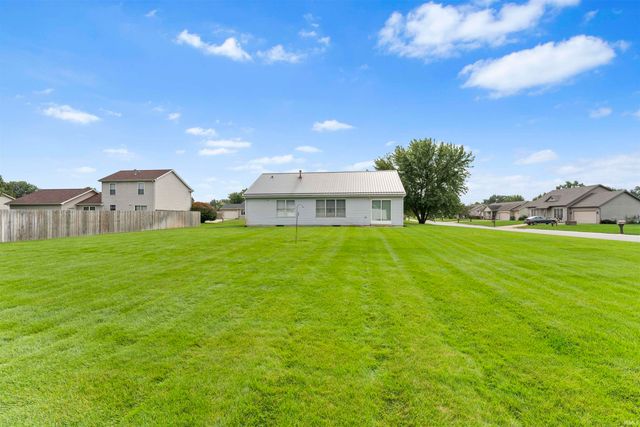 27675 Red Thistle Drive, Elkhart, IN 46514