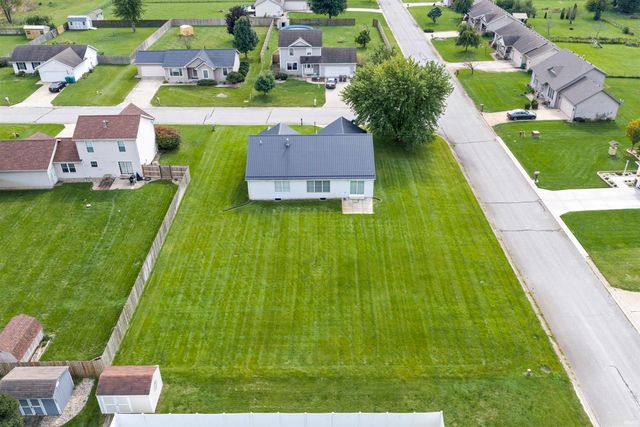 27675 Red Thistle Drive, Elkhart, IN 46514