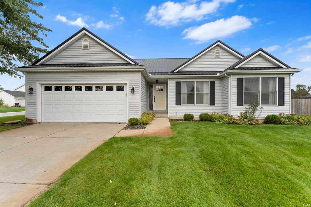 27675 Red Thistle Drive, Elkhart, IN 46514