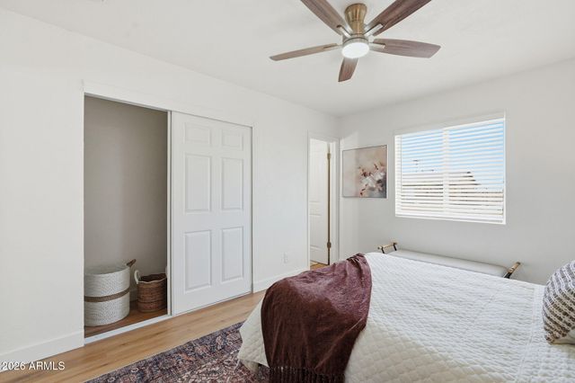 963 W HILLVIEW Street, Mesa, AZ 85201